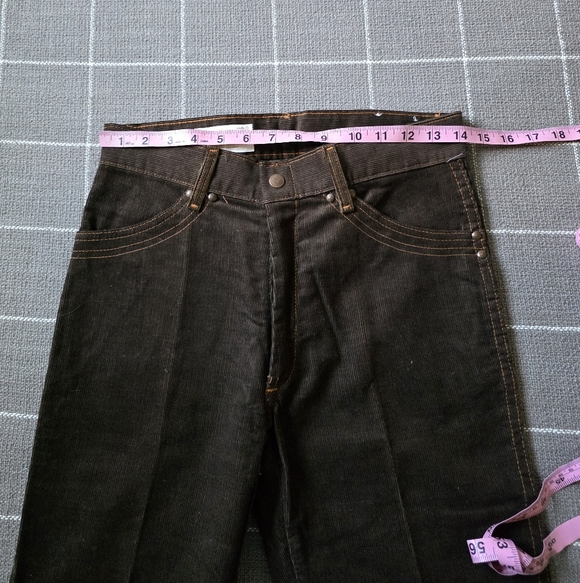 Vtg 70s Deadstock Hot Dogs Corduroy Flare Pants 28 x 34 - Picture 5 of 11